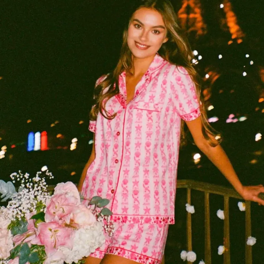 Pink Palm Puff
